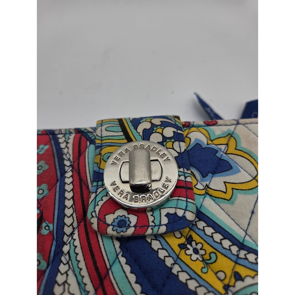 Vera Bradley Turnlock Wallet OS Multicolor Paisley Womens Quilted Zip Around - Picture 2 of 11